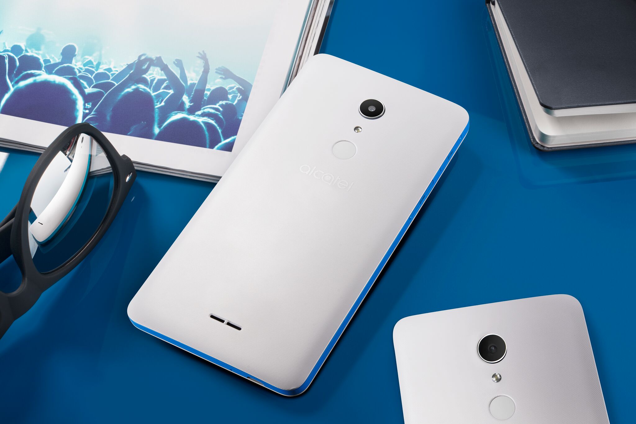 (CES 2017) Alcatel A3 XL : une phablet de 6 pouces peu chère