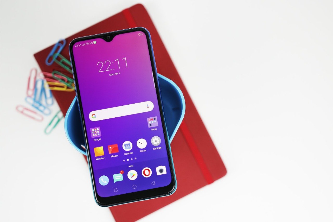 Realme 3 version de 3 Go de RAM et double stockage le 2 mai