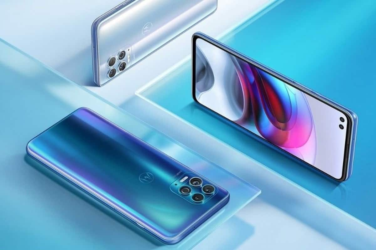 Le Motorola Edge S est officiel avec le Snapdragon 870, le 5G et le triple appareil