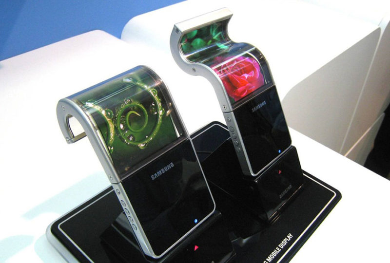 Un smartphone à écran pliable pour Samsung en 2018