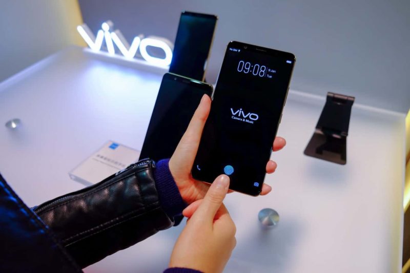 Vivo X20 Plus UD avec scanner d’empreintes digitales sous-écran, arrive le 25 janvier